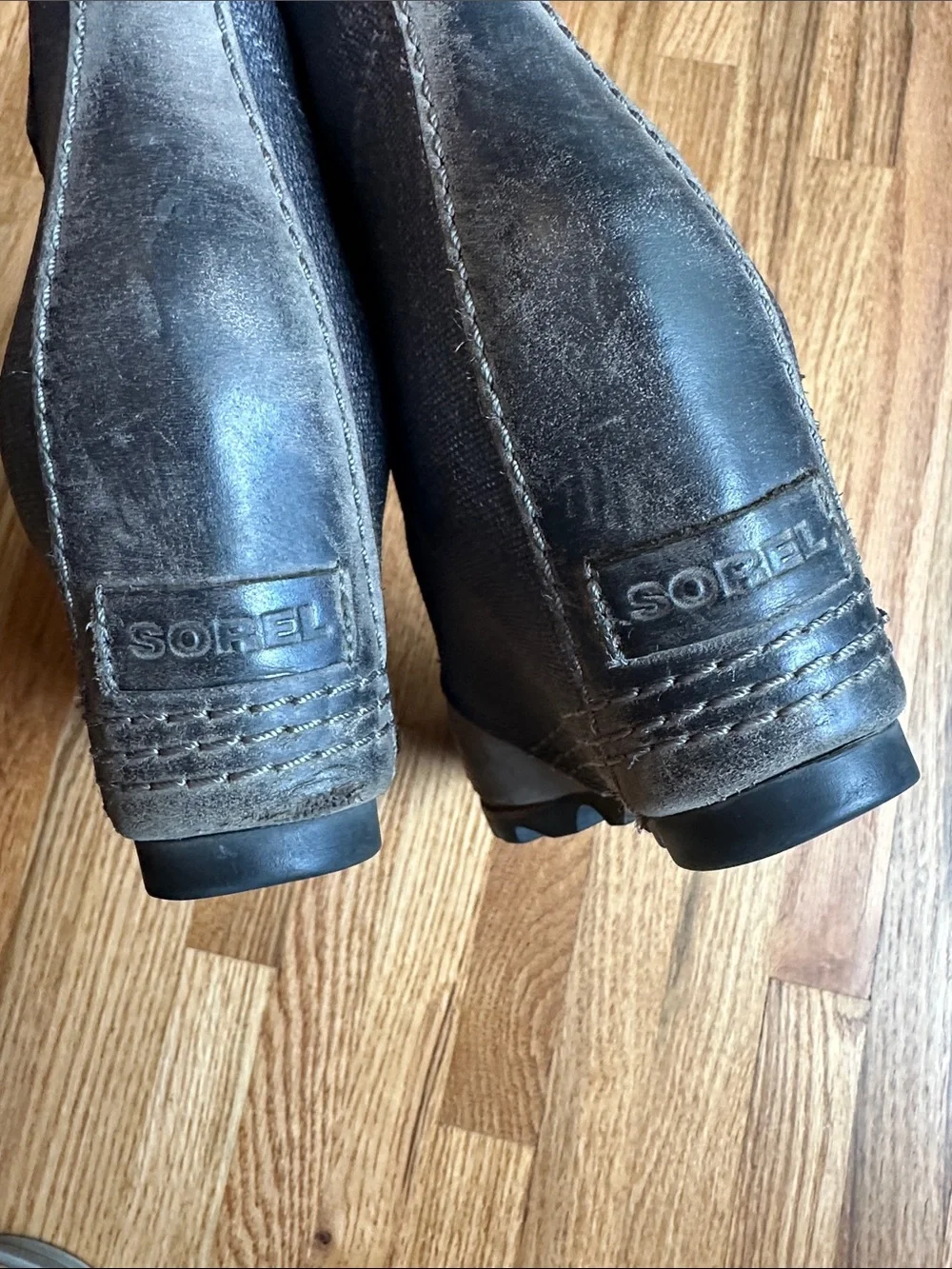 Sorel wedge ankle